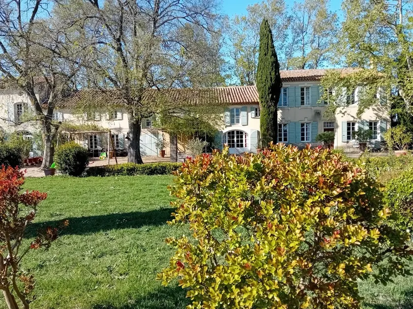 Splendid Property Mas 18th Magnificent views Quiet Alpilles Standing Gd Pool - Image 1