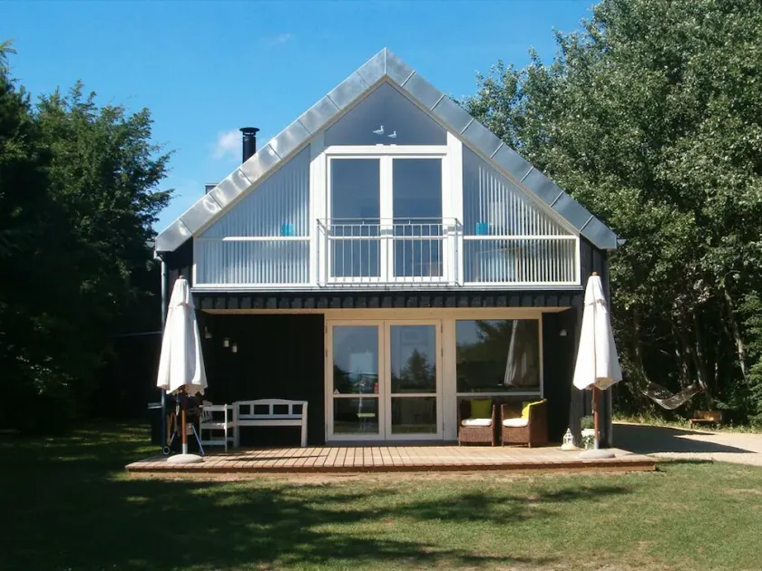 Sillerslevøre/Øster Assels.135m2 dejligt 2-plan sommerhus. 300 m. til stranden. - Image 1