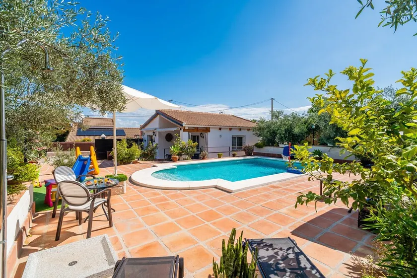 Cubo's Casa Rural Entre Olivos del Azahar / privat pool / aircondition / gratis wifi - Image 1