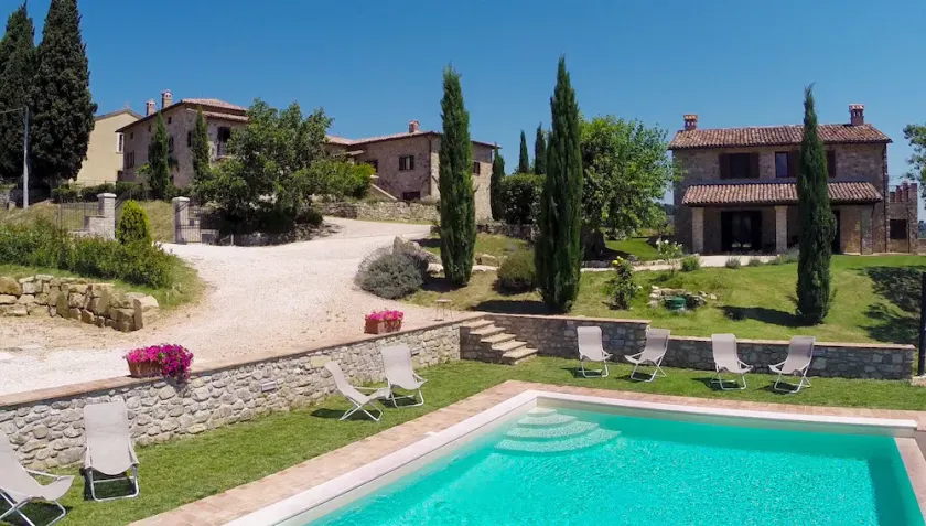 Il Belpoggio Su Todi con piscina privata, ideale per famiglie - fino a 24 ospiti - Image 1