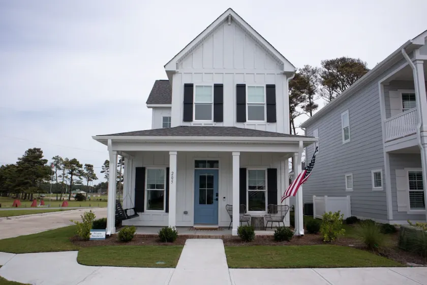 Beautiful Beau Coast Home w/ Pool, Bikes, EV Charger & Dock Access - Image 1