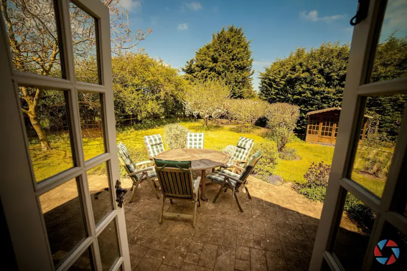 Large Detached Bungalow and Garden Within Village with pubs and shop - Image 1