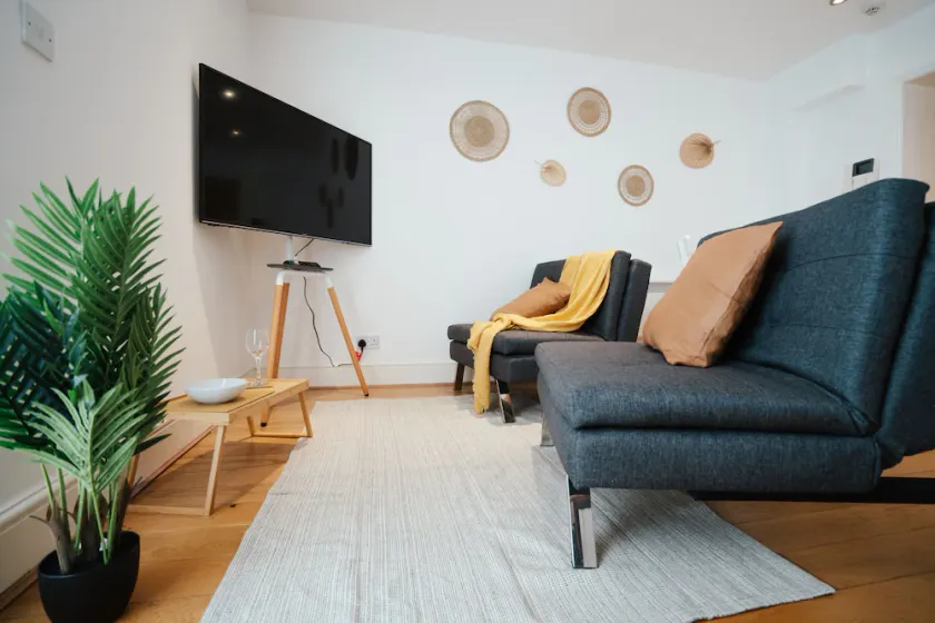 Cozy 1 Bedroom Apartment in Hackney - Image 1