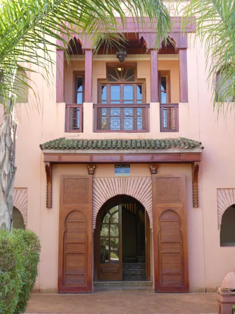 A haven of peace in the heart of the palm grove - Image 1