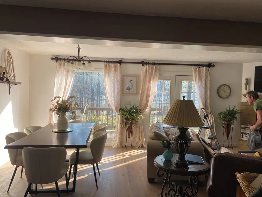 En af de bedste steder på søen!   Hyggeligt, afslappende sø foran sommerhuset - Image 1