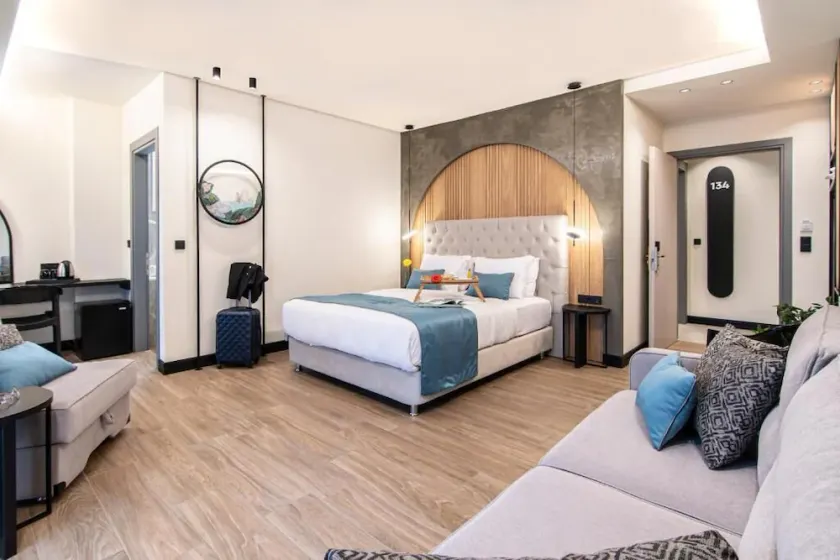 Thalassa Apart Hotel - Image 1