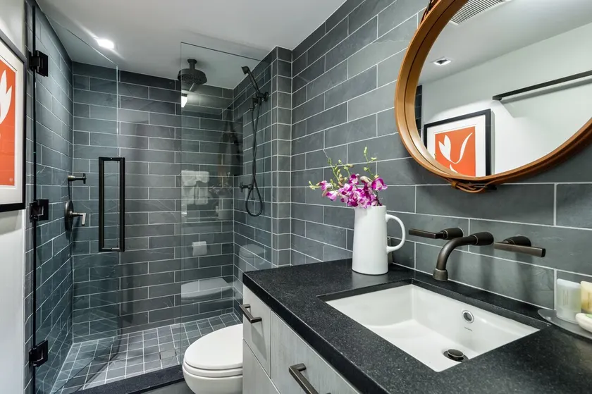 Deluxe 2 Bedroom Apartments at Resort with Outdoor Pool & Hot Tub - Image 1