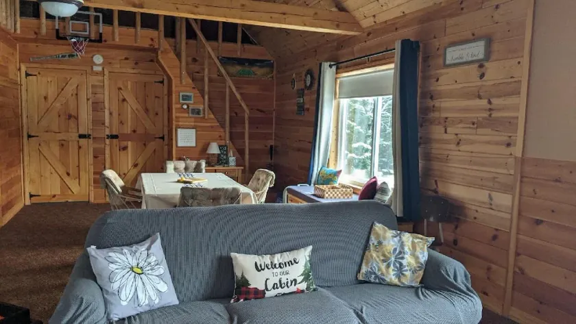 Remote cabin - quick access to all the U.P. has to offer. - Image 1