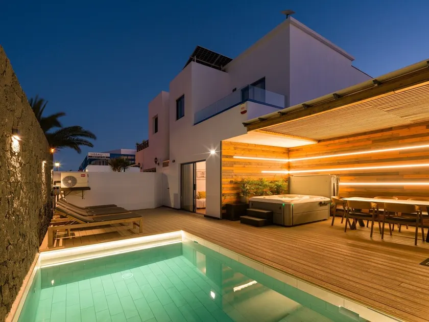 Villa de vacances 'Victoria - Marina Rubicon' avec vue sur mer, Wi-Fi et climatisation - Image 1