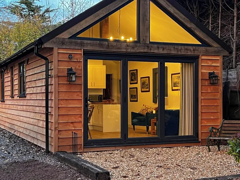 1 bedroom accommodation in Soberton - Image 1