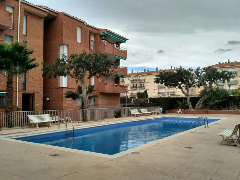 Appartement confortable, Wi-Fi A / C et piscine. - Image 1
