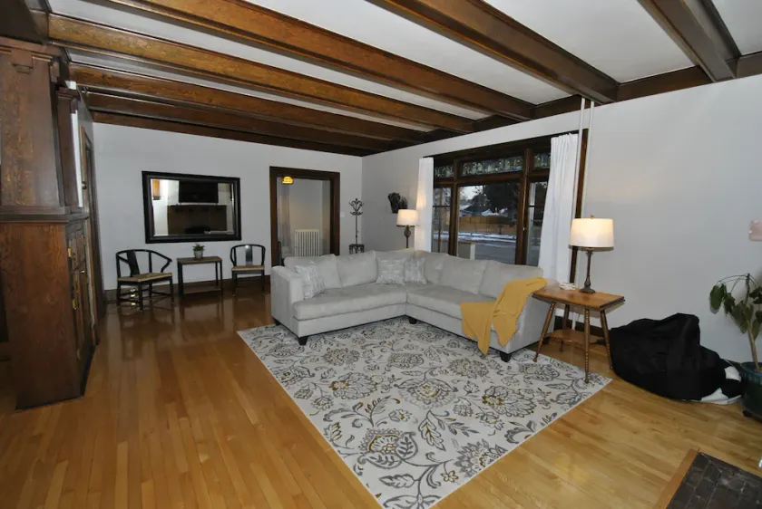 Vintage Gem in the Heart of Sheridan - Image 1