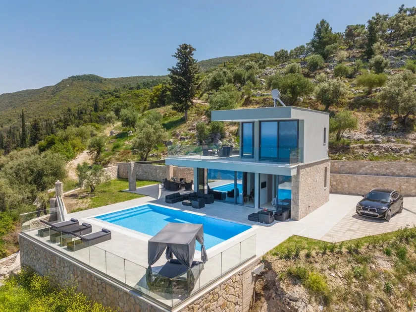 Zen Country House with Private Pool & Wi-Fi - Image 1