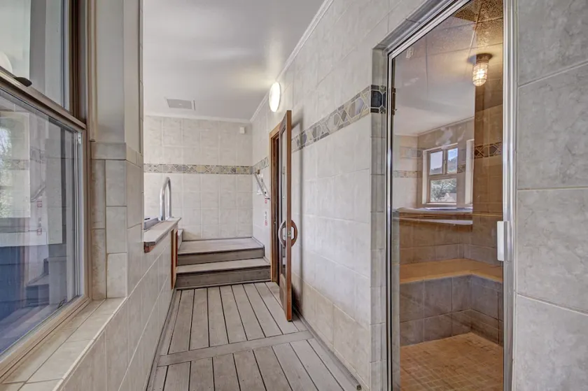 Studio Condo in the Heart of Breckenridge - Image 1