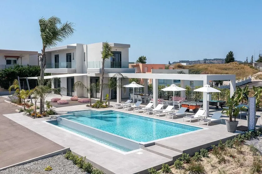 Villa Korali blends luxury and comfort seamlessly in every corner. - Image 1