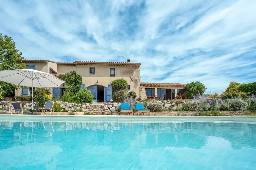 Renovated country farmhouse, absolute calm with breathtaking views of the countryside and Ventoux - Image 1