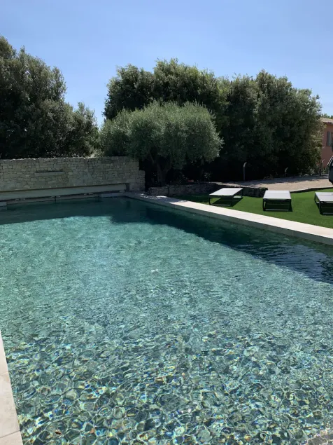 Vid foten av Mont Ventoux rymliga hus stor uppvärmd pool och vacker trädgård - Image 1