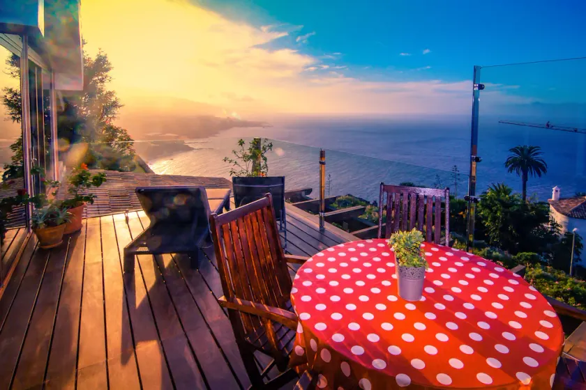 Apartamento de lujo con impresionantes vistas y terraza en la azotea, hidromasaje y conexión Wi-Fi gratuita - Image 1