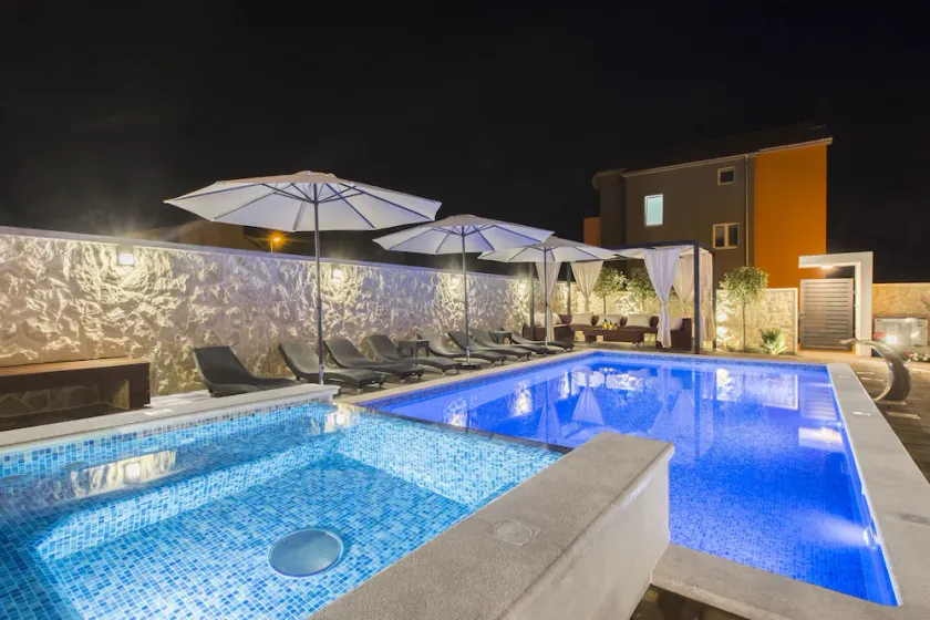 Grebastica Poolside Villa - Image 1