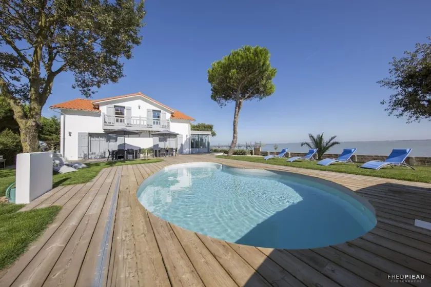 Außergewöhnliche große Villa mit 7 Schlafzimmern am Meer - Image 1