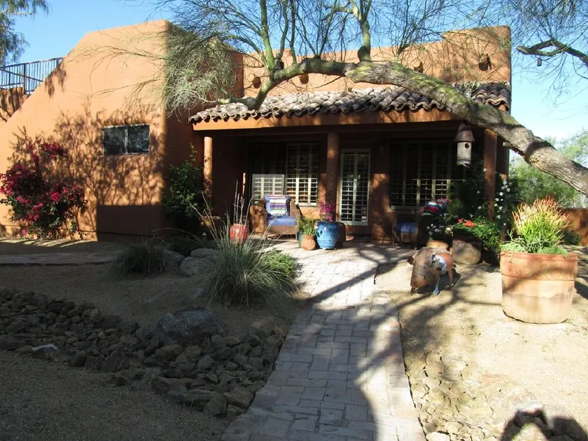 North Scottsdale 1 Schlafzimmer Stand Alone Guest House mit Garage. - Image 1