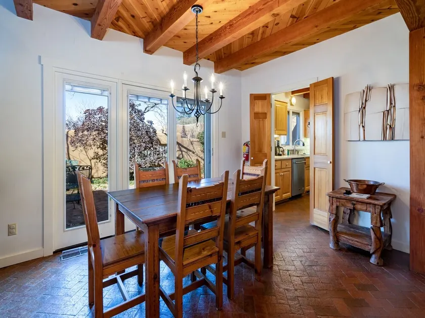 Puertas de Canyon Road by Kokopelli Property Management - Image 1