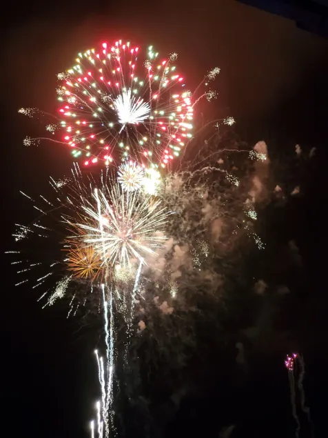 WOW!!!!, ON BEACH, 7TH FL, AMAZING BAY and FIREWORKS VIEW! SPI License 20232542 - Image 1