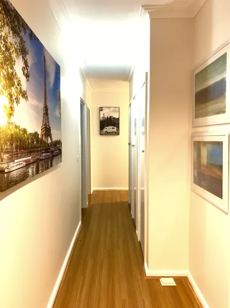 Family home in Prime location Melbourne - Image 1