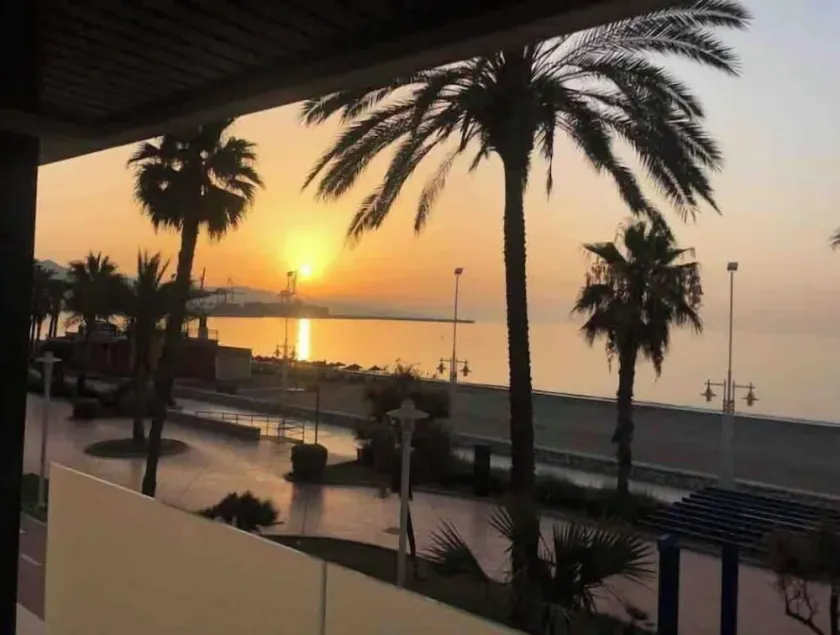 MALAGA BEACHFRONT PARADISE - Image 1