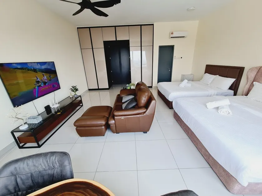 DaMen Homestay @SubangHomeStay - Image 1