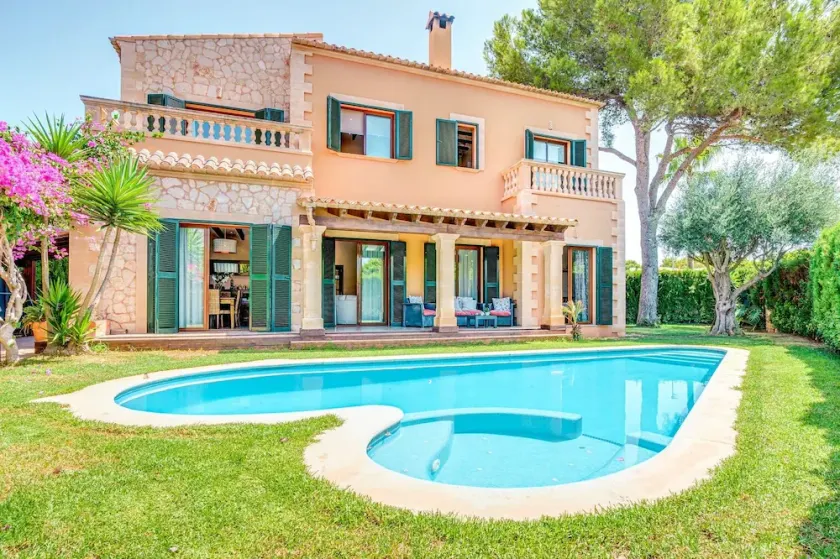 Puig de Ros Villa havsutsikt med privat pool och trädgård - Image 1