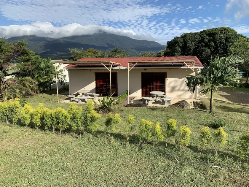 Equipped Apartment With Beautiful Views - Image 1