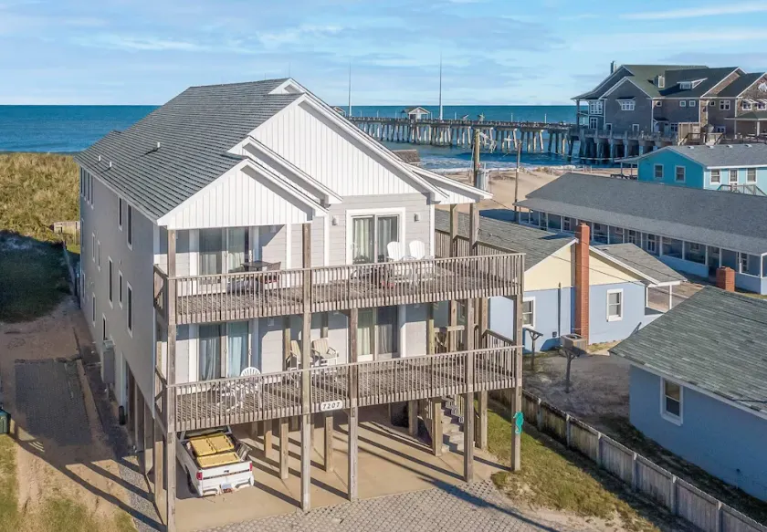 Paradise Found - Nags Head MP 16.5, Oceanfront, Ocean & Sound Views, Pool, Hot Tub, Pets OK - Image 1