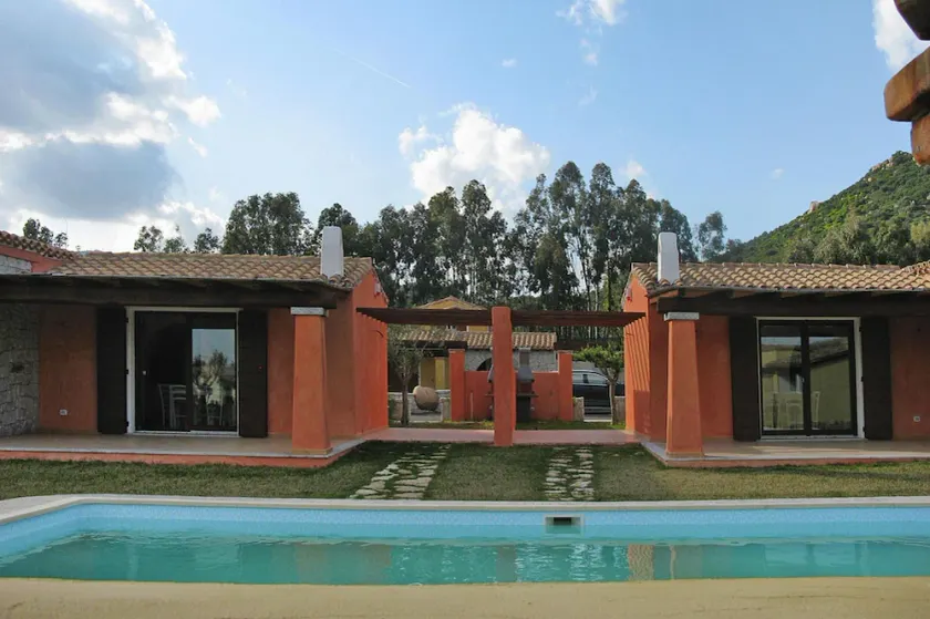 Villa in San Pietro near White Sand Beach - Image 1