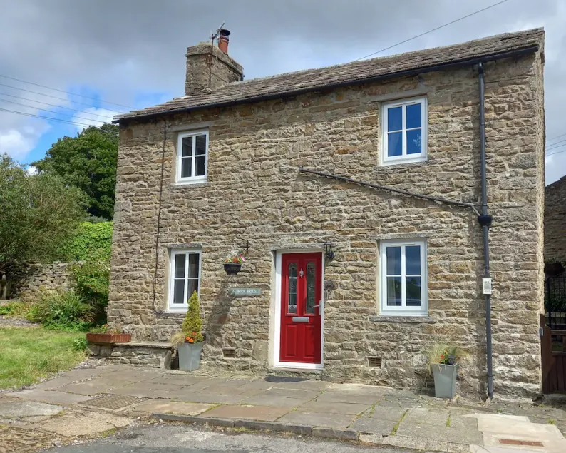 Country Hideaways | School House | Askrigg - Image 1