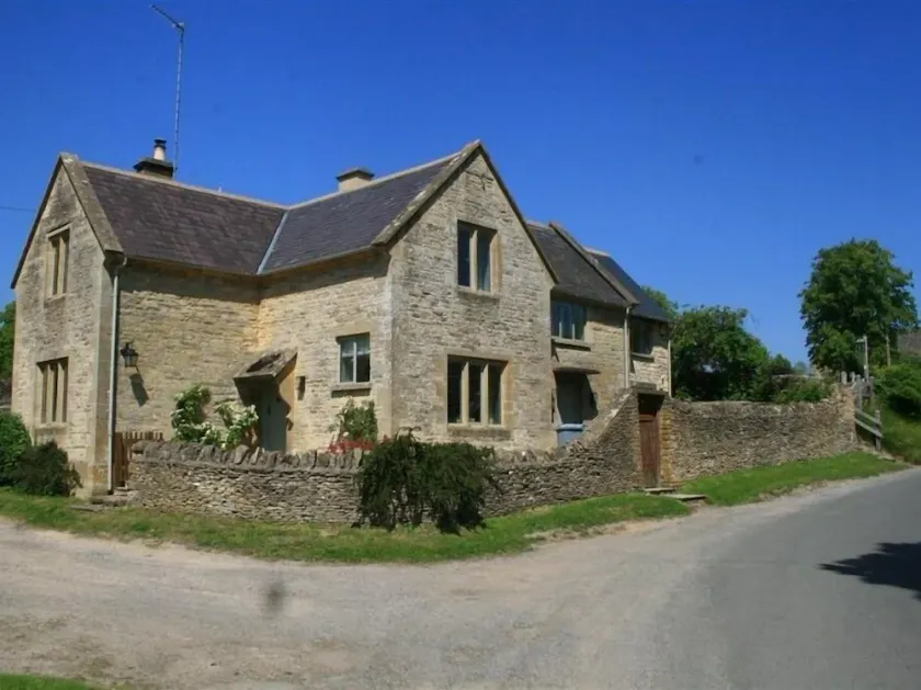 HILLSIDE COTTAGE, familial et convivial à Burford, Réf 988756 - Image 1