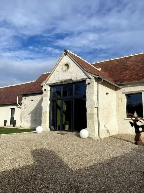 Fully restored residence - Image 1