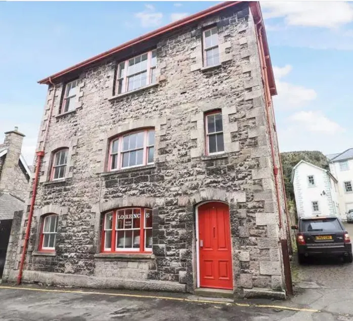 Florence House , Denbigh - Image 1