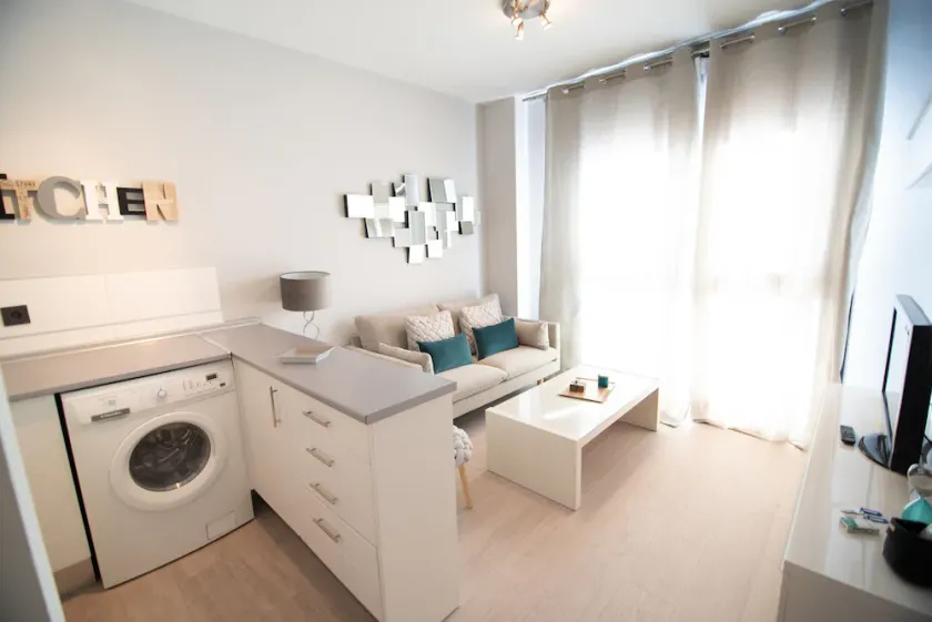 Santiago Bernabeu Temporary Apartment JMC52 - Image 1