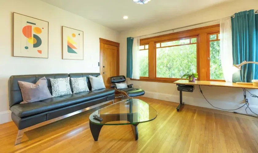 Rare Luxury Berkeley Retreat w/ Hot Tub - Image 1