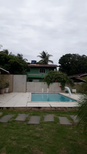 Alugo Casa Temporada com 3 Suítes e 2 Quartos Solteiro - Image 1