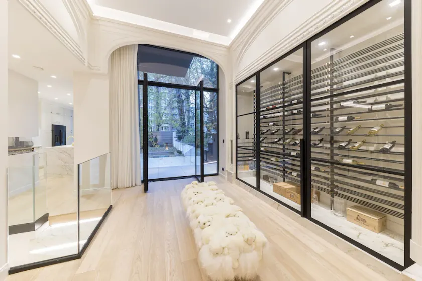 Luxueuse Maison de Ville Parfaite Place - Image 1