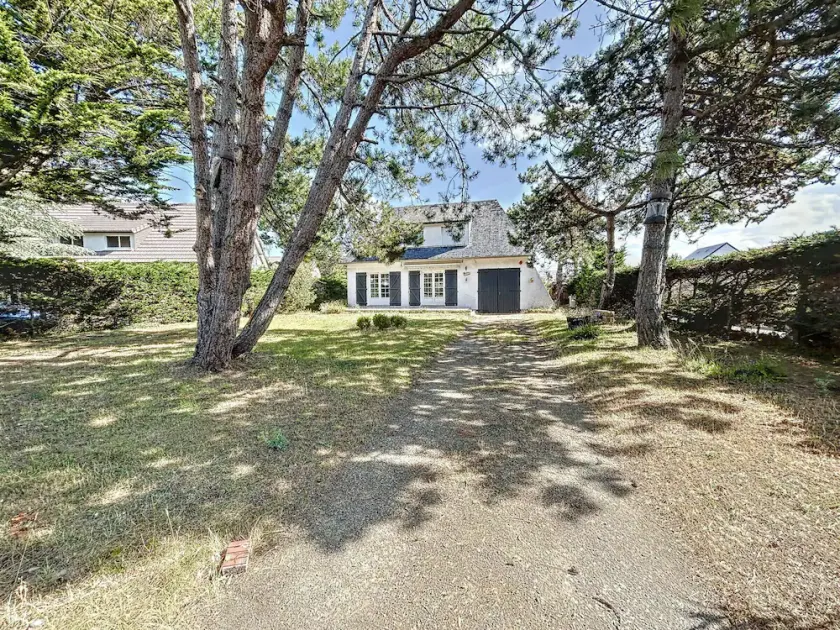 Jullouville House, 5 værelser, 8 personer - Image 1