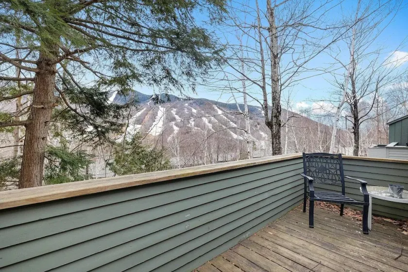 Loon Mountain View 3BR, AC, Hot Tubs, Indoor Pools, Tesla Charger - Image 1