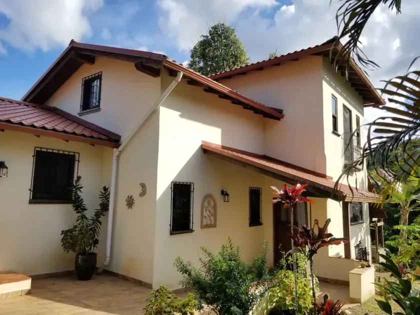 The Tuscan House  Villa - Image 1
