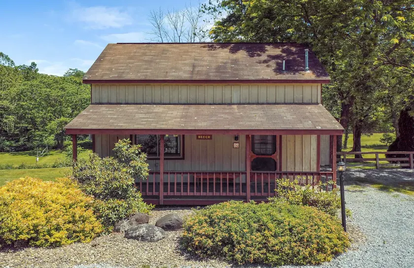 Rough Cut Lodge - Beech Cabin - Image 1