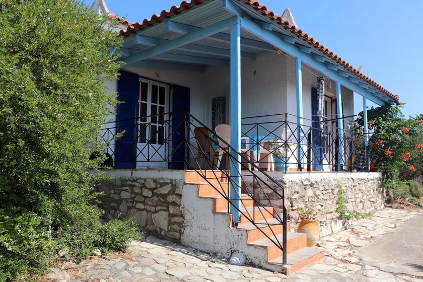 Holiday house amid olive groves, sea view, wifi | Messenia, Peloponnese - Image 1