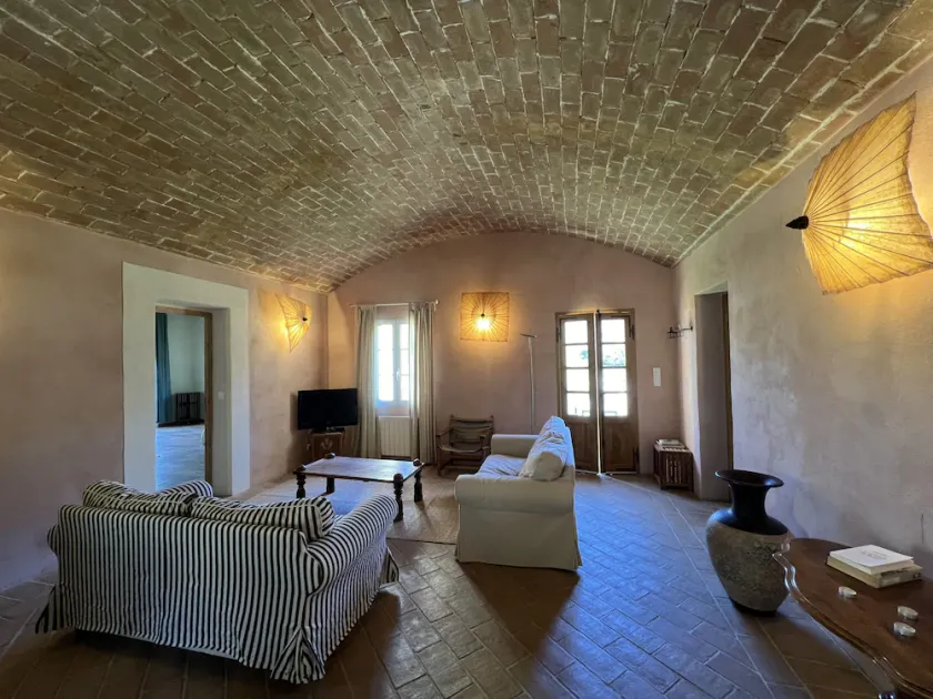 PIGNA: HUS AF CHARACTER i en af de smukkeste landsbyer i CORSICA 6 km fra ILE ROUSSE, RDJ hvælvede og kalkede - Image 1