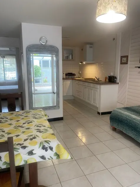 A 5 min de l'océan, appart  avec  jardin pour 2 adultes, et 1. enfant . 38 m2 . - Image 1