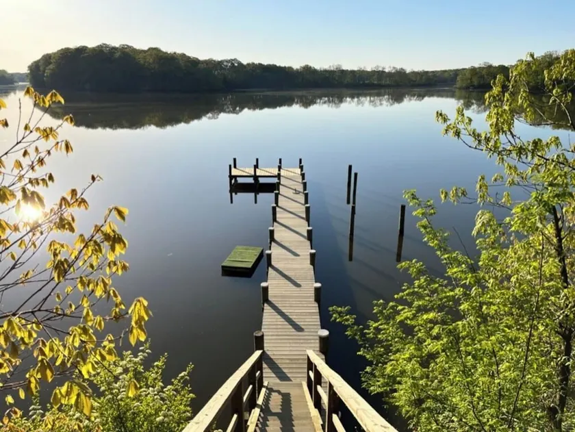 Escape to Goose Landing: Your Waterfront Retreat in Chestertown! - Image 1